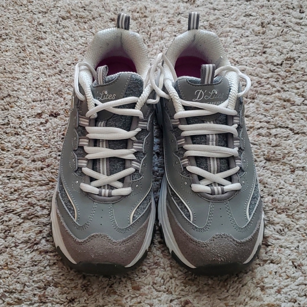 Womens sneakers
